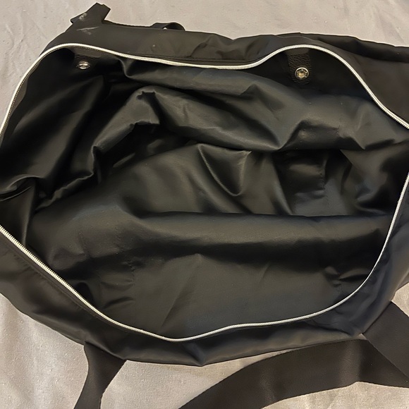 Victoria's Secret Fashion Show London 2014 Limited Edition Duffle Bag - Picture 5 of 6